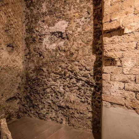 Colosseum House Apartment *